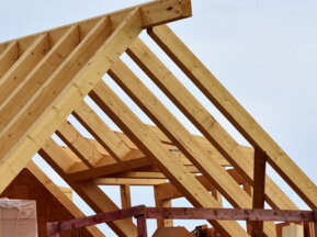 Bau eines Dachstuhls durch die Zimmerei Andreas Fendt