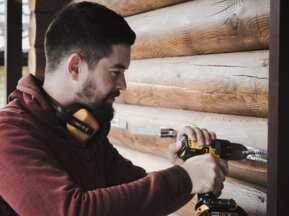 Schalung aus Holz angebracht von der Zimmerei Andreas Fendt